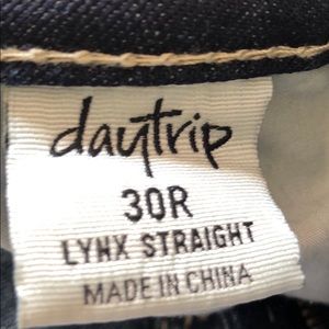 Daytrip lynx straight jeans